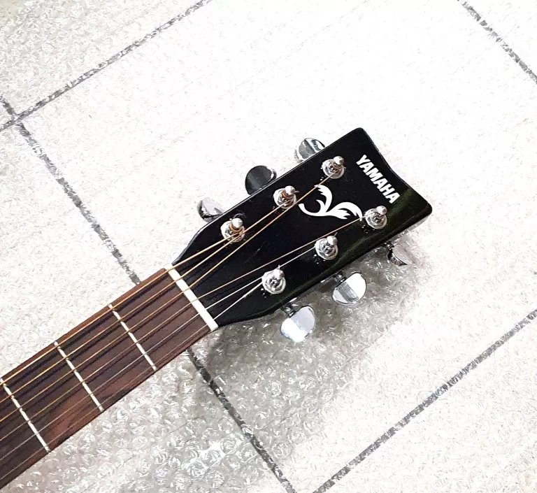 GITARA ELEKTROAKUSTYCZNA YAMAHA FX370C BL