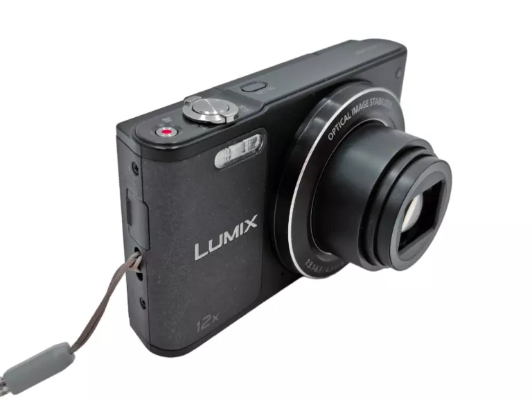 APARAT CYFROWY PANASONIC DMC-SZ10 ZOOM X12 24MM 2,7" 720P WIFI +POKROWIEC