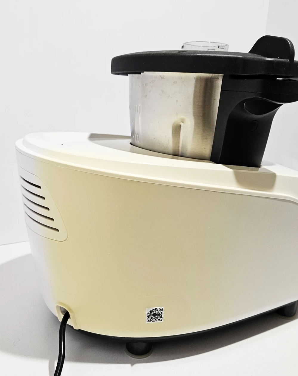 lidlomix-skmc-1200-b2-kolor-dominujacy-bialy