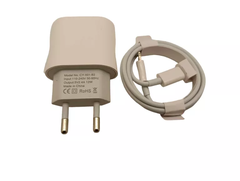 loombard-ladowarka-c-iphone-5v-24a-12w-kod-producenta-00