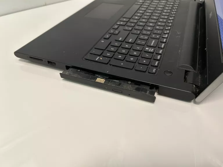LAPTOP DELL INSPIRON 3542 I7-4510U/8GB/1TB HDD/GEFORCE 840M