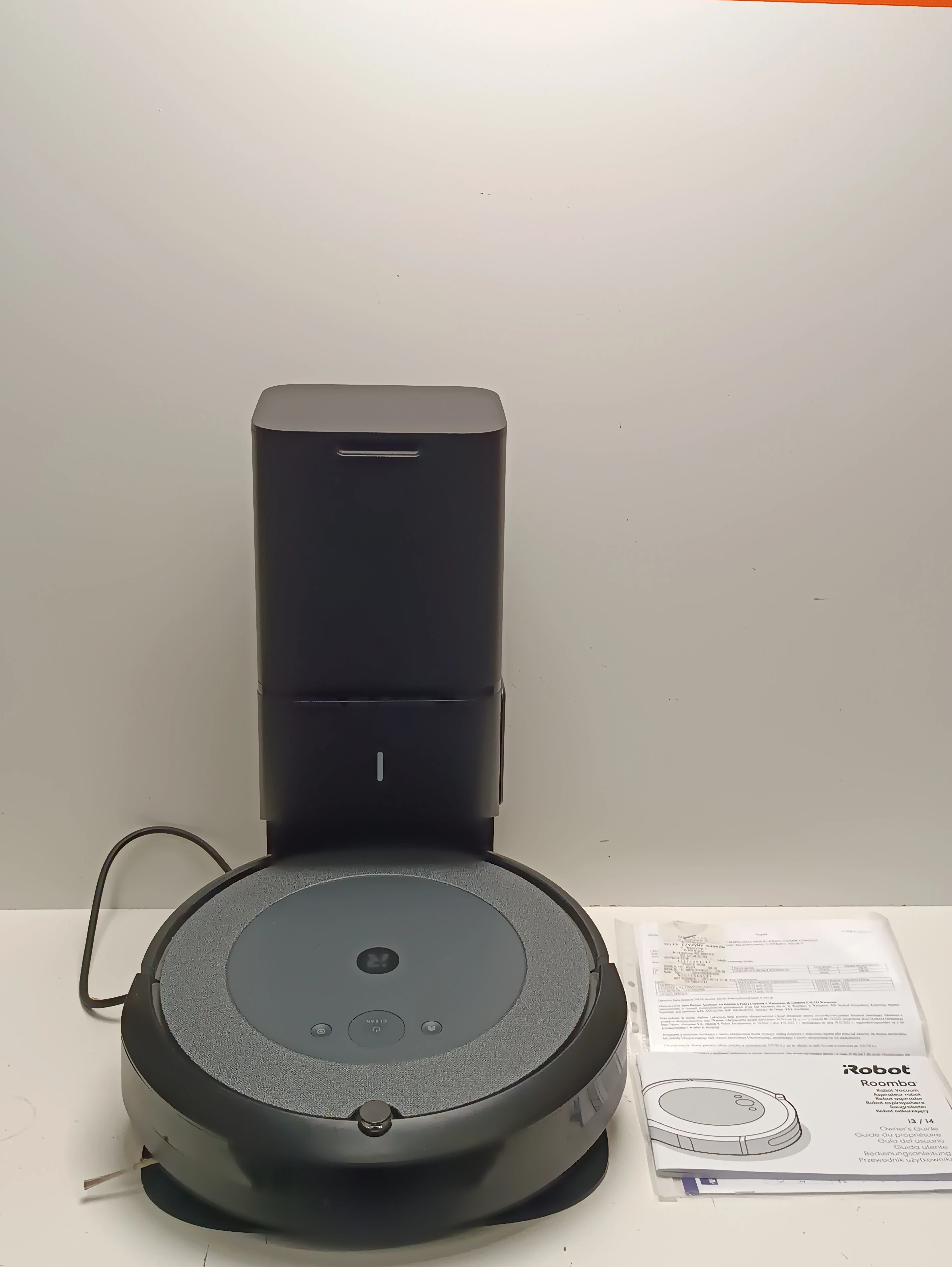 robot-odkurzajacy-irobot-roomba-i3-stan-uzywany