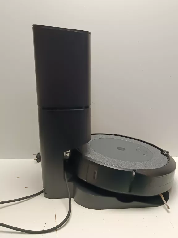 robot-odkurzajacy-irobot-roomba-i3-kod-producenta-i3152
