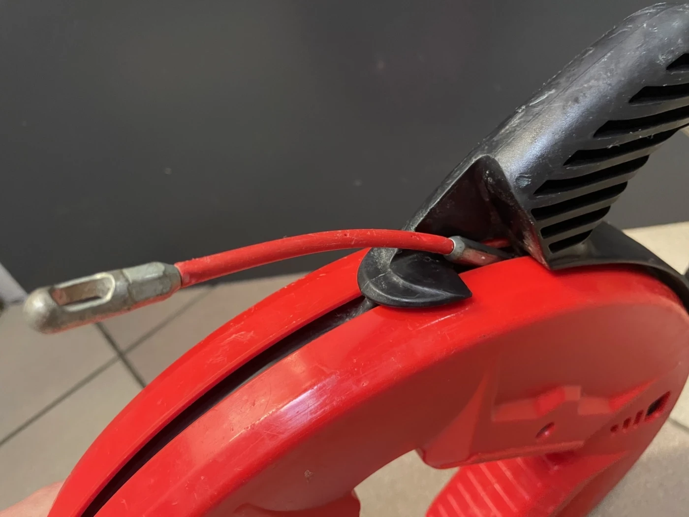 stalka-linka-do-kabli-przewodow-milwaukee-30m-liczba-zyl-1