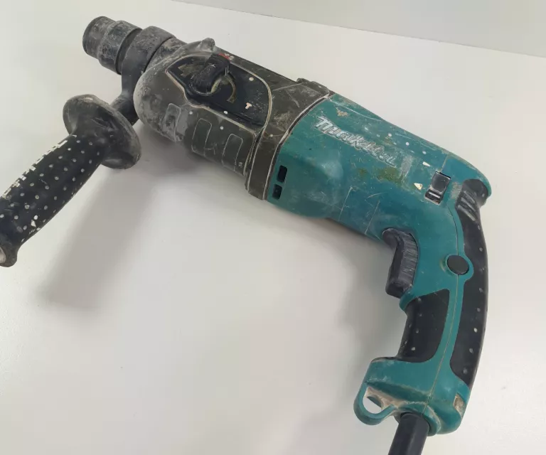 MŁOTOWIERTARKA MAKITA HR2450 SDS
