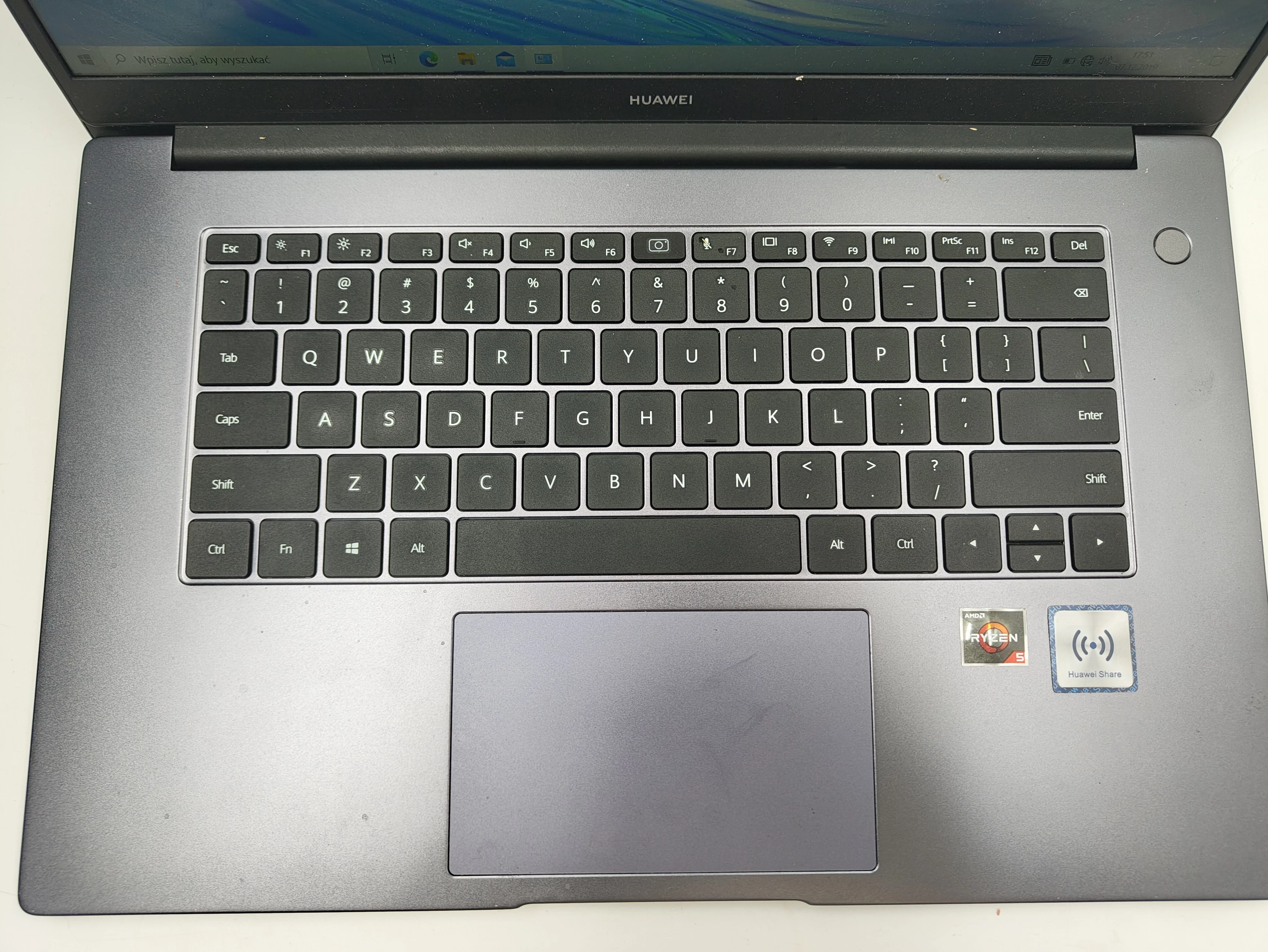 laptop-huawei-matebook-d15-przekatna-ekranu-156