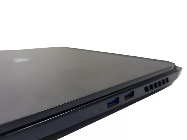 LAPTOP ACER PREDATOR HELIOS 300 N22C3 Z DOKUMENTACJA