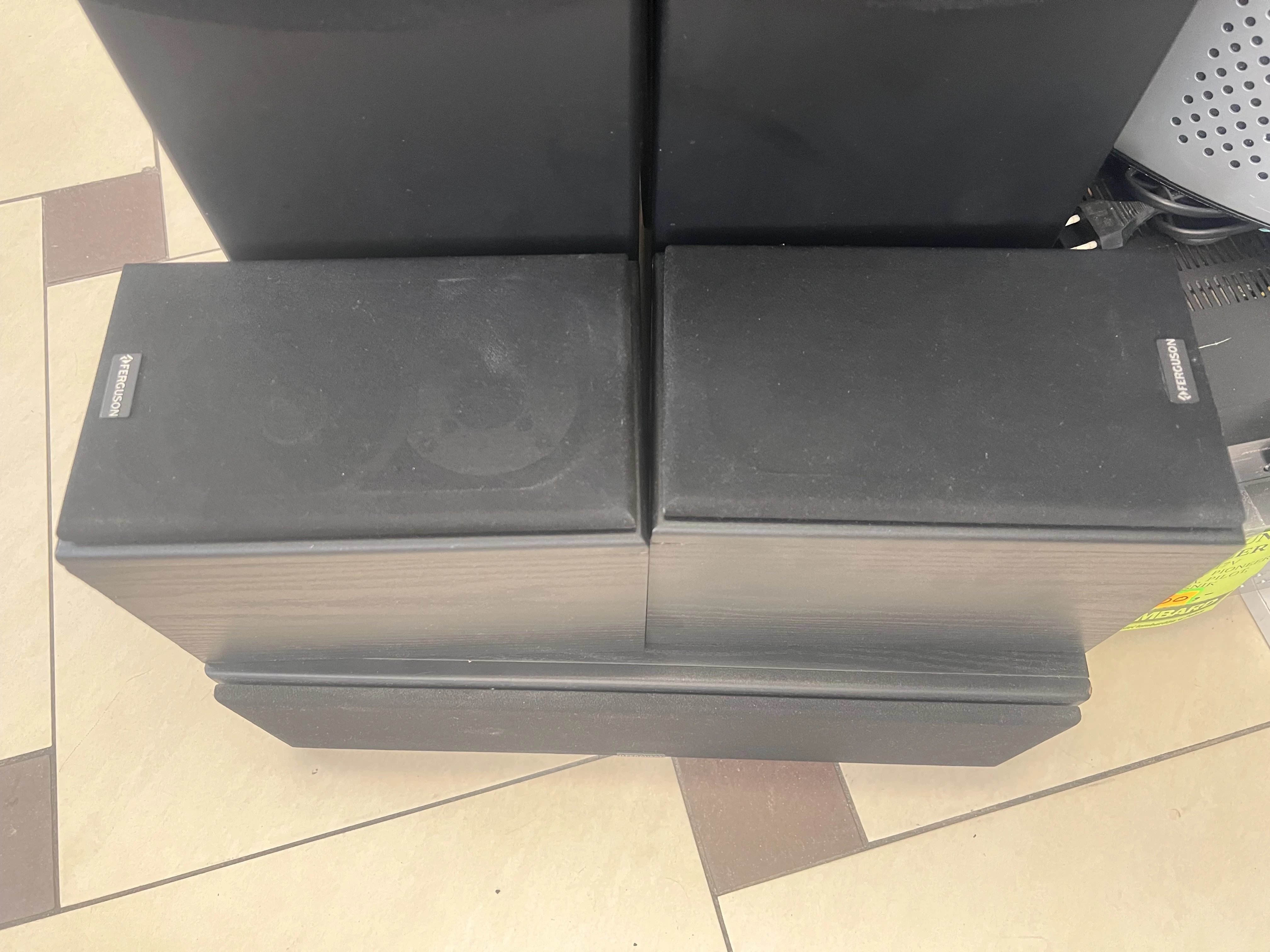 wzmacniacz-ferguson-w-zestawie-z-kolumnami-ferguson-ex650-ii-s-kolor-orzech