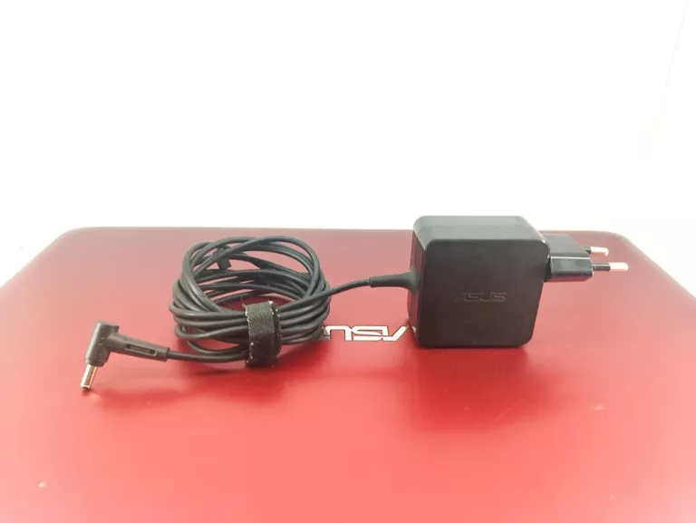 LAPTOP ASUS X540S CELERON 4/500HDD