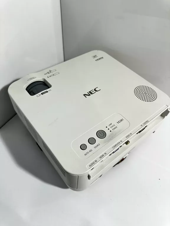 PROJEKTOR NEC VE281