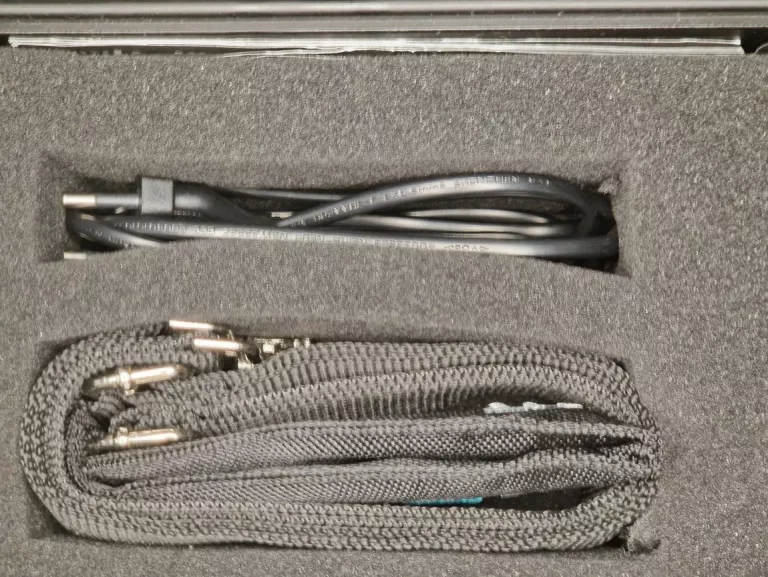 LATARKA AKUMULATOROWA EDC OLIGHT X9R MARAUDER