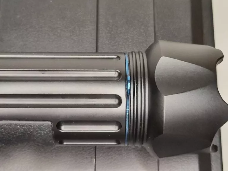 LATARKA AKUMULATOROWA EDC OLIGHT X9R MARAUDER