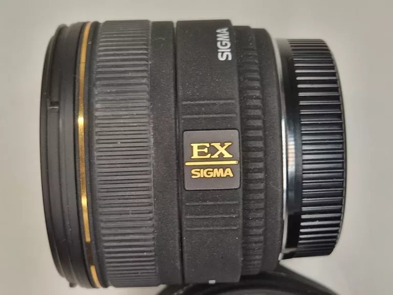 SIGMA 30MM 1.4 EX DC PENTAX