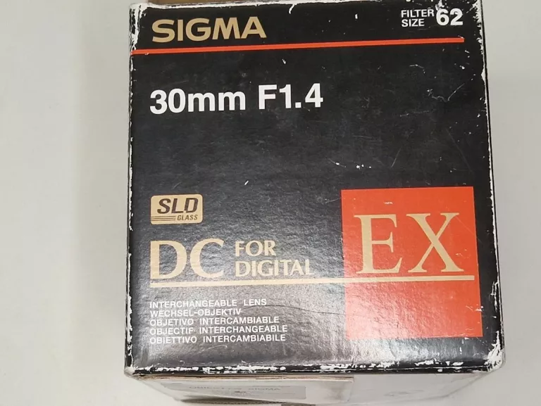 SIGMA 30MM 1.4 EX DC PENTAX