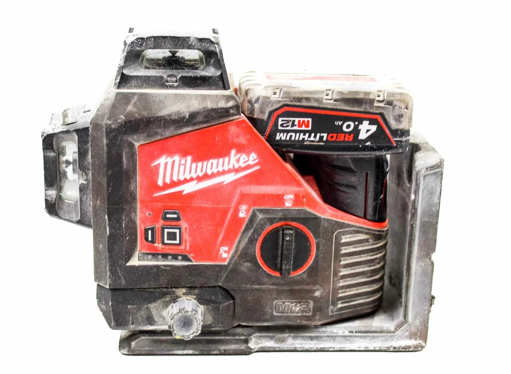 laser-krzyzowy-milwaukee-m12-3pl-maksymalny-zasieg-pracy-38