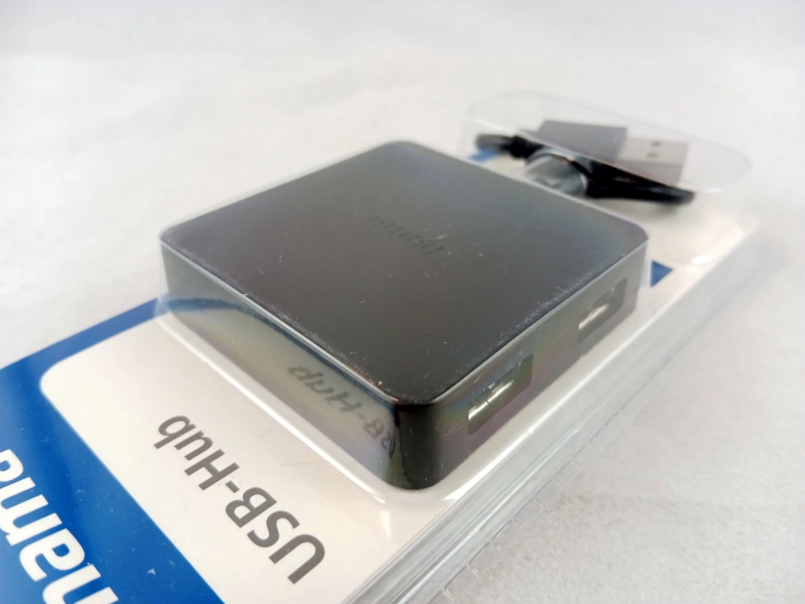 hub-usb-pasywny-hama-oryginalny-4-porty-usb-20-czarny-054148-stan-11323-2