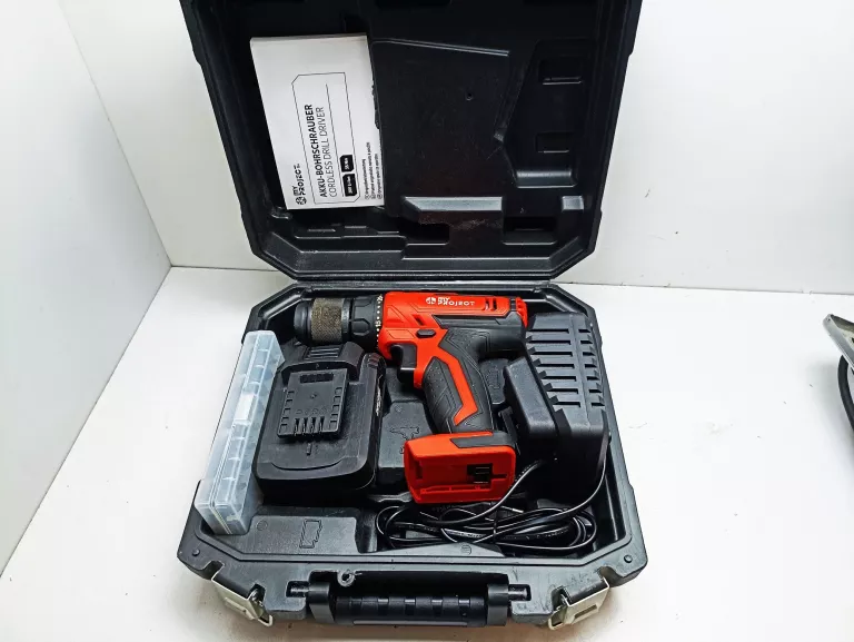 wkretarka-my-project-walizka-stan-uzywany