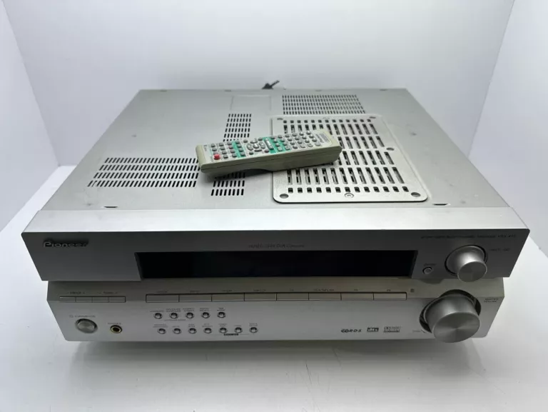 amplituner-pioneer-vsx-415-pilot-opis-kolor-srebrny