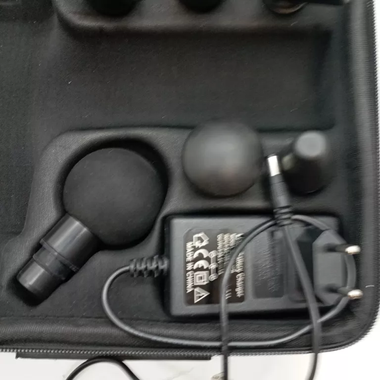 PISTOLET DO MASAŻU MALATEC KOMPLET/ETUI