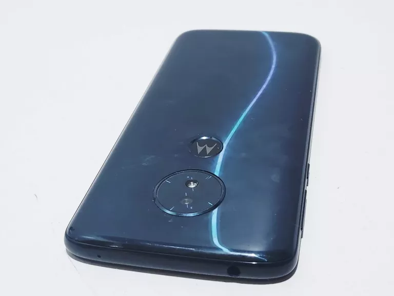 TELEFON MOTOROLA MOTO G6 PLAY 3 GB / 32 GB OPIS!!!