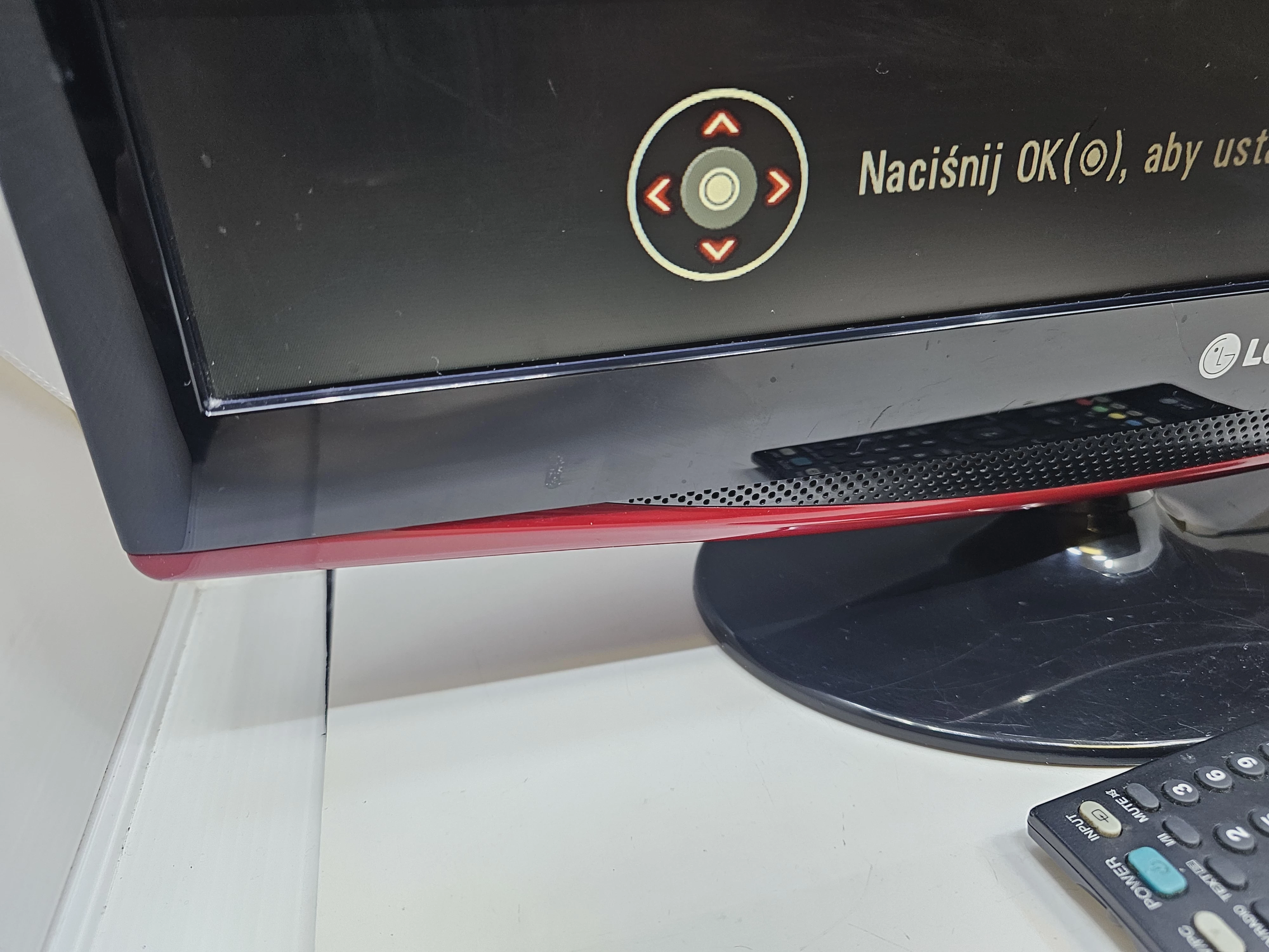 monitor-z-tunerem-tv-lg-m237wdp-pc-kod-producenta-m237wdp-pc