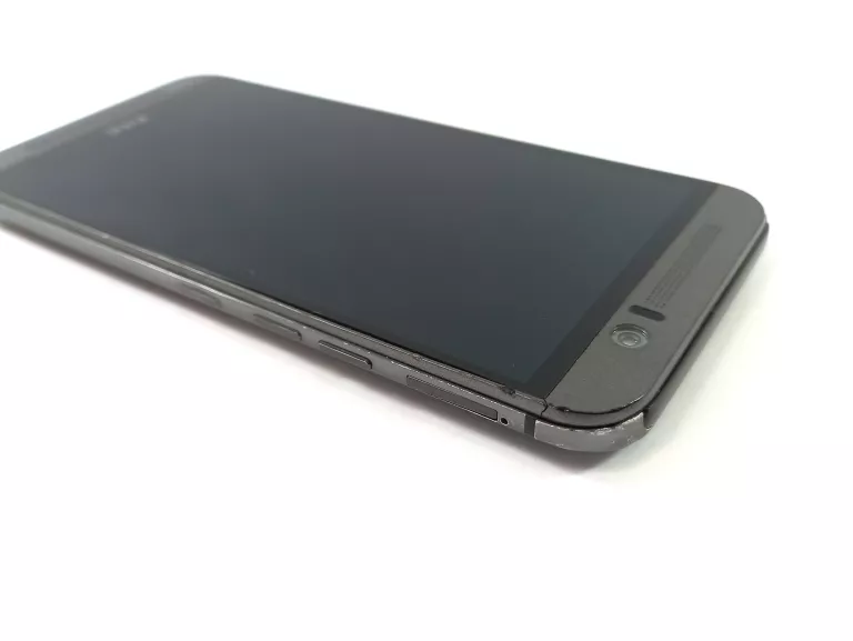 SMARTFON HTC ONE M9 2 GB / 16 GB 4G (LTE) SREBRNY