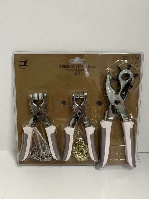 zakuwaki-do-oczek-i-dziurkacze-rymarskie-zestaw-kalwaryjska-37-krakow-kotkiewicz-sj