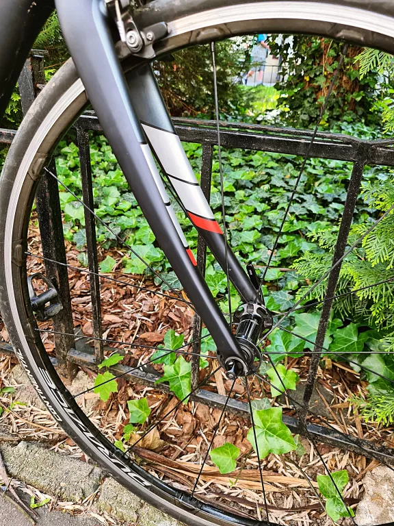 trek-domane-sl-5-damski-rower-szosowy-carbon-tbi-2725-stan-11323-2