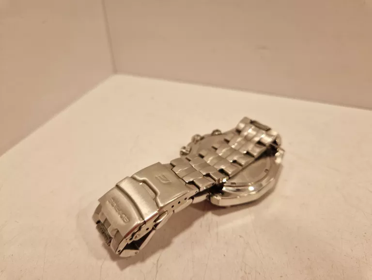 ZEGAREK EDIFICE CASIO EF-550RBSP