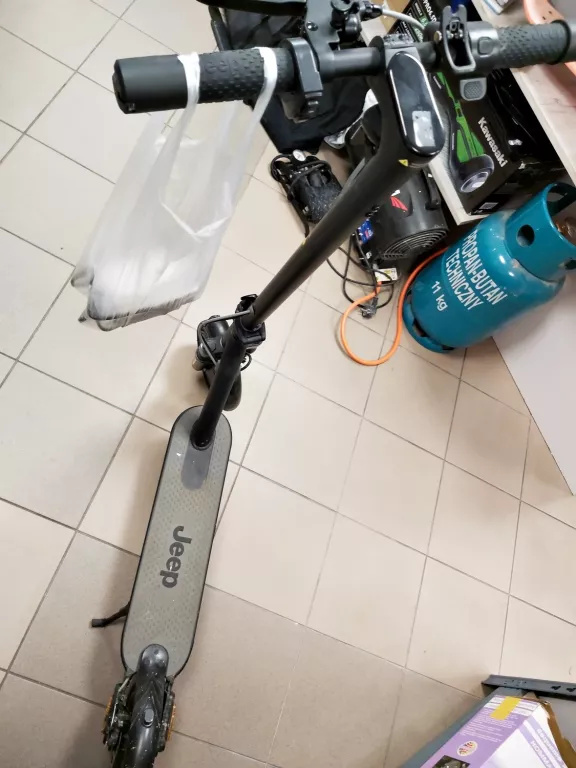 HULAJNOGA ELEKTRYCZNA JEEP E-SCOOTER 2XE SENTINEL + ŁAD + GW ME