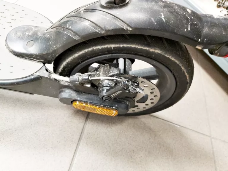 HULAJNOGA ELEKTRYCZNA JEEP E-SCOOTER 2XE SENTINEL + ŁAD + GW ME