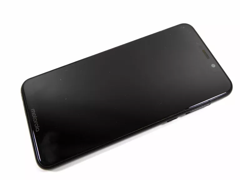 TELEFON MOTOROLA ONE XT1941-4 4/64GB