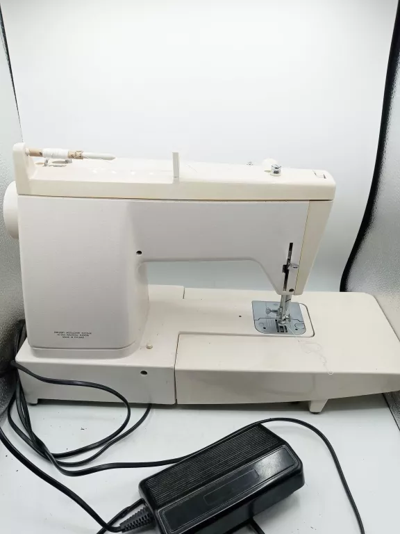 maszyna-do-szycia-lucznik-834-zabytkowa-at-okazja-at-kod-producenta-834