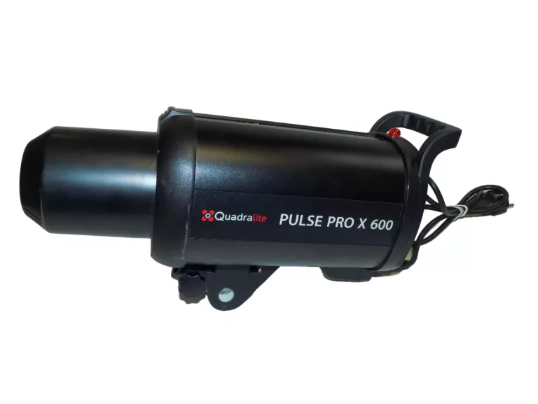 LAMPA BŁYSKOWA QUADRALITE PULSE PRO X 600