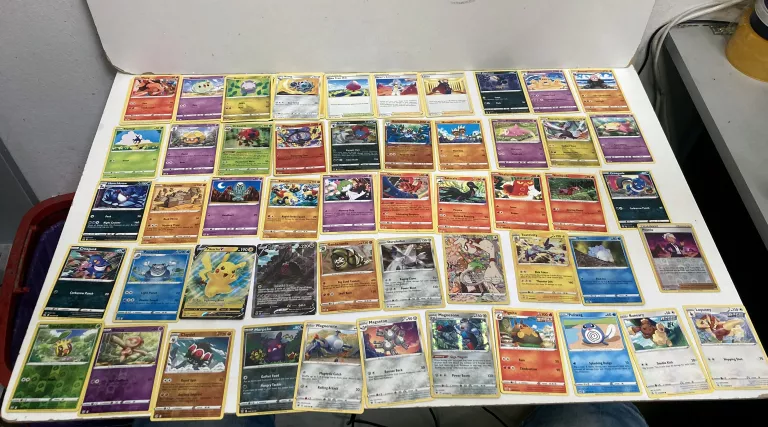 karty-pokemon-regidrago-v-184195-ultra-rare-plac-imbramowski-121-krakow