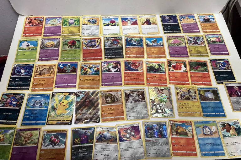 karty-pokemon-regidrago-v-184195-ultra-rare-nazwa-regidrago-v-184195