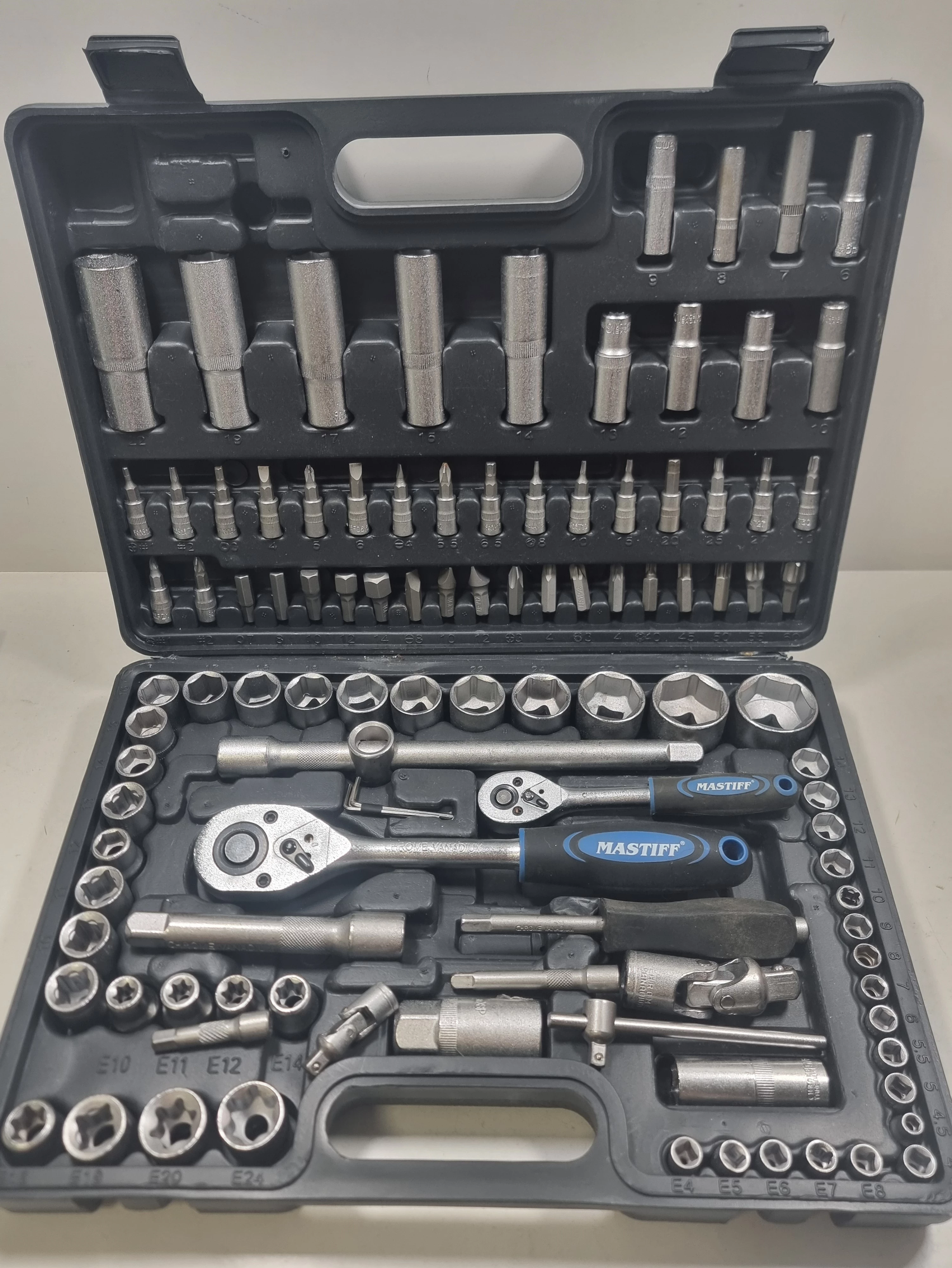 zestaw-klucze-nasadowe-108-szt-mastiff-pulawska-26-warszawa