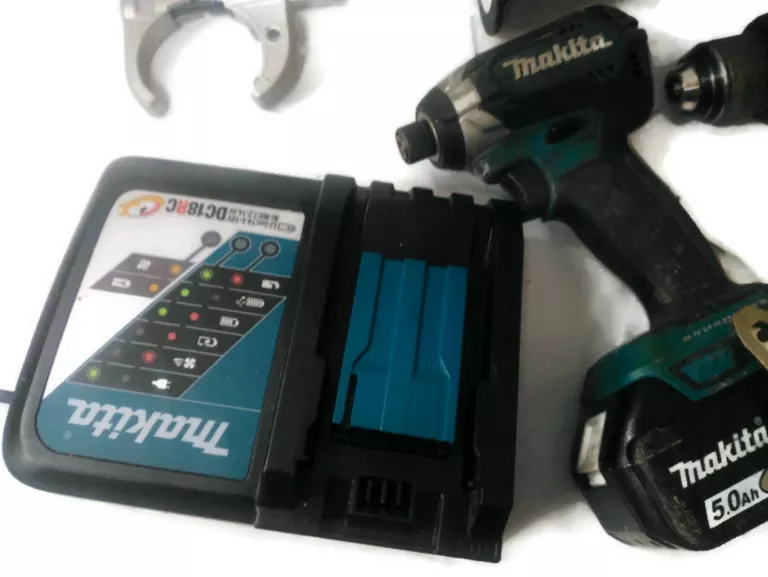ZESTAW ELEKTRONARZĘDZI WKRĘTARKA ZAKRĘTARKA MAKITA DLX2432TJ
