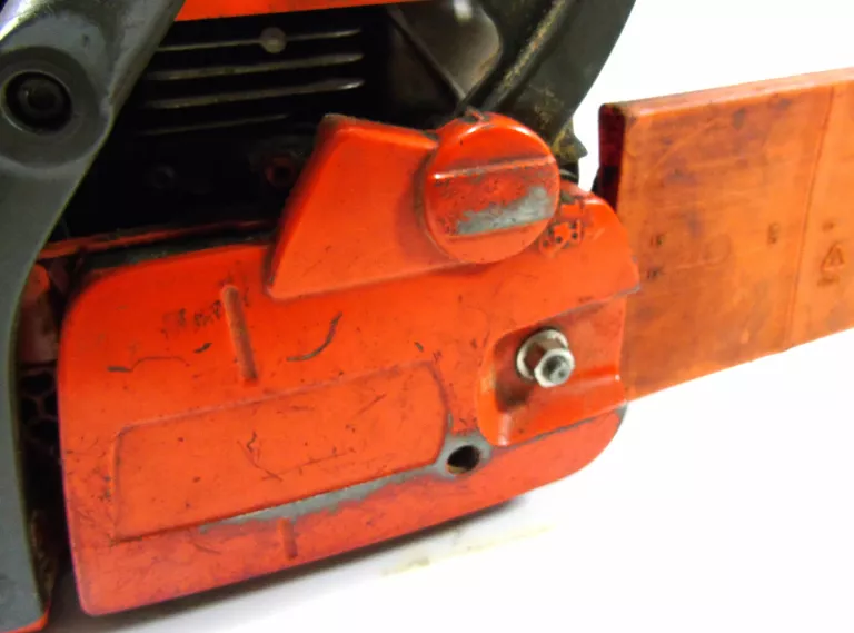 pila-spalinowa-husqvarna-135-stan-uzywany