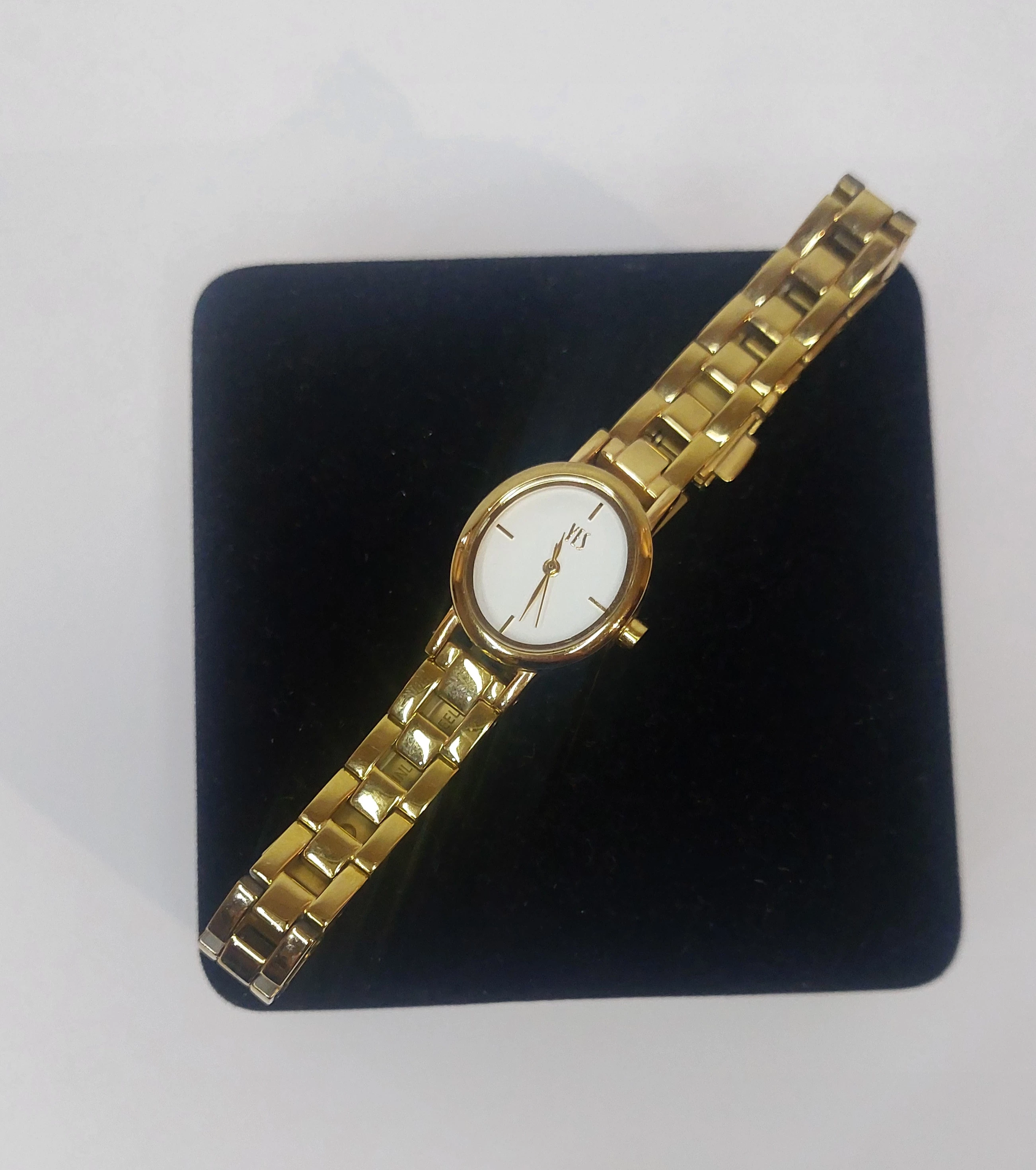 zegarek-yes-poznanska-1-slupca