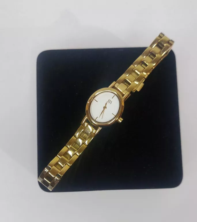 zegarek-yes-poznanska-1-slupca