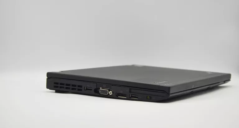 LAPTOP LENOVO THINKPAD X220