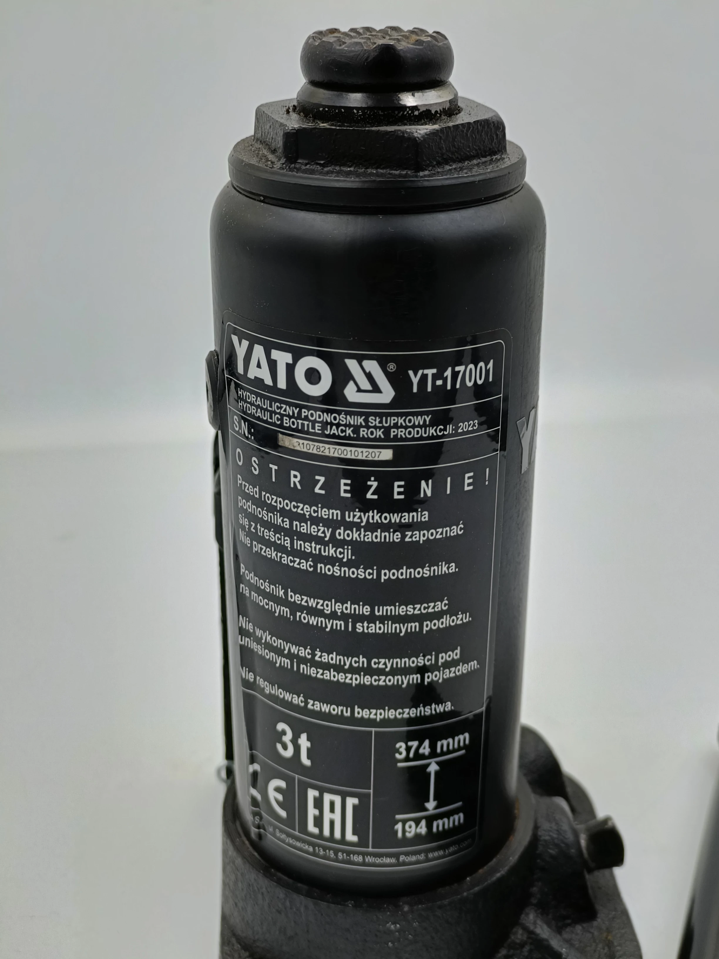 podnosnik-hydrauliczny-slupkowy-yato-yt-17001-ean-gtin-0755886792845
