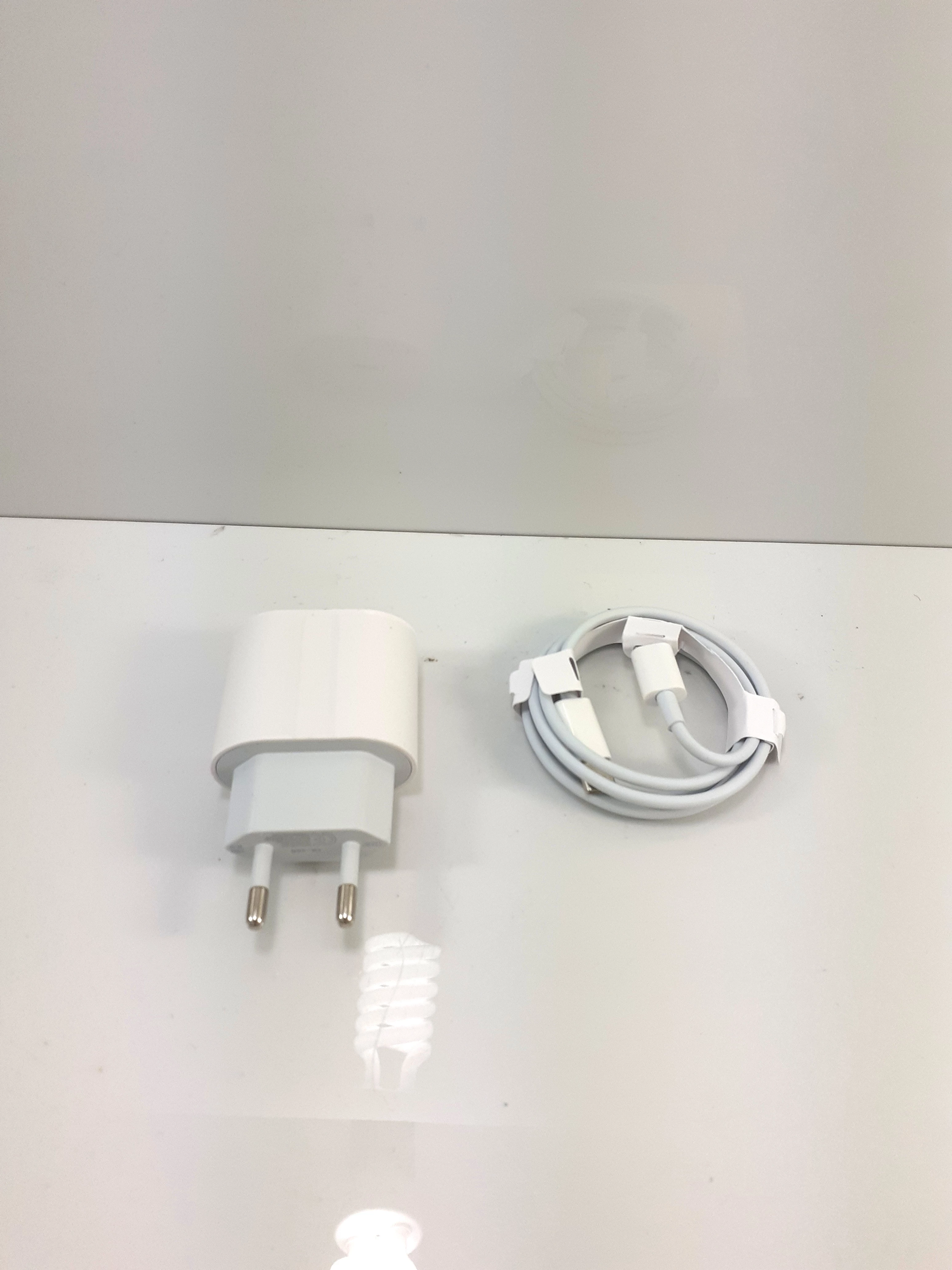 13-ladowarka-wejscie-usb-c-c-grochowska-8385-poznan-ska-x