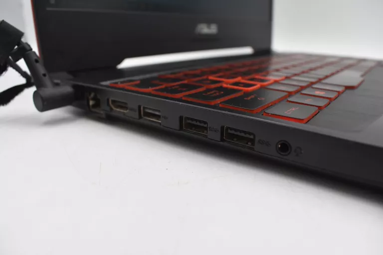 LAPTOP ASUS TUF GAMING FX505G I5-8300H/8GB RAM/520GB SSD/GTX1050 #OPIS