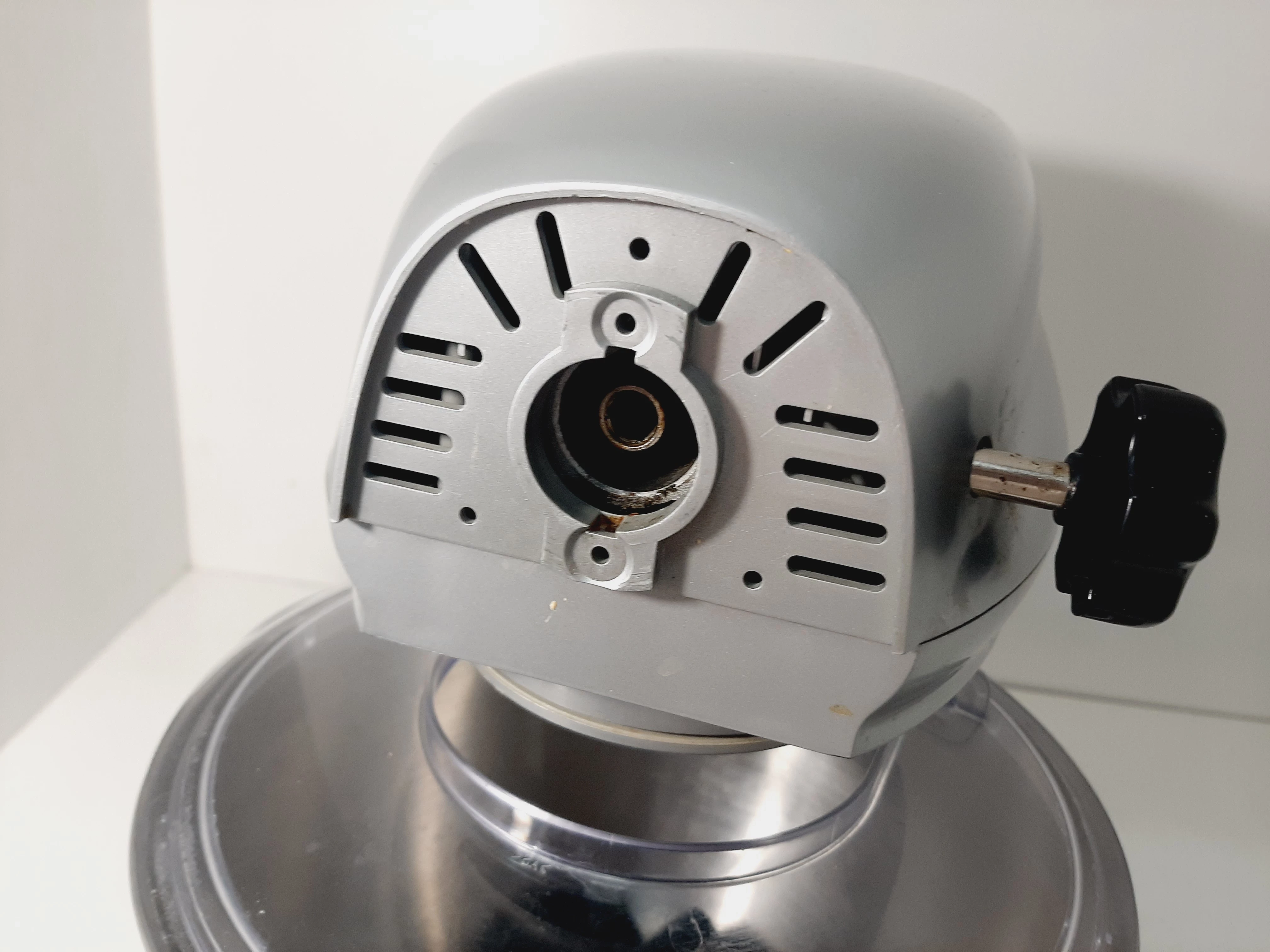 robot-kuchenny-4w1-1000w-clatronic-km-3350-model-1200-w-titan-km-3630