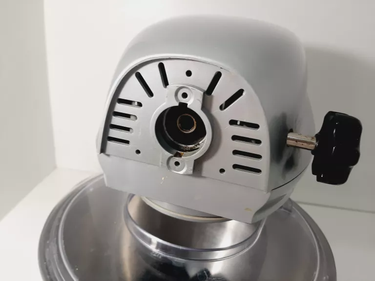 robot-kuchenny-4w1-1000w-clatronic-km-3350-model-1200-w-titan-km-3630