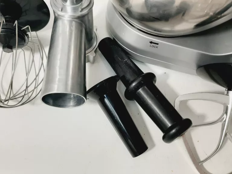 robot-kuchenny-4w1-1000w-clatronic-km-3350-stan-11323-2