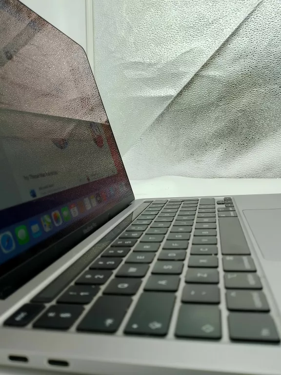 laptop-aplle-macbook-pro-13-17ghz-16512gbssdiris-plus-645-kod-producenta-mxk32zeap1r1