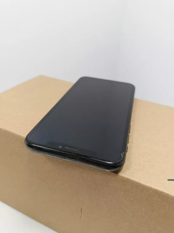 TELEFON APPLE IPHONE X 79% BATERIA 64GB
